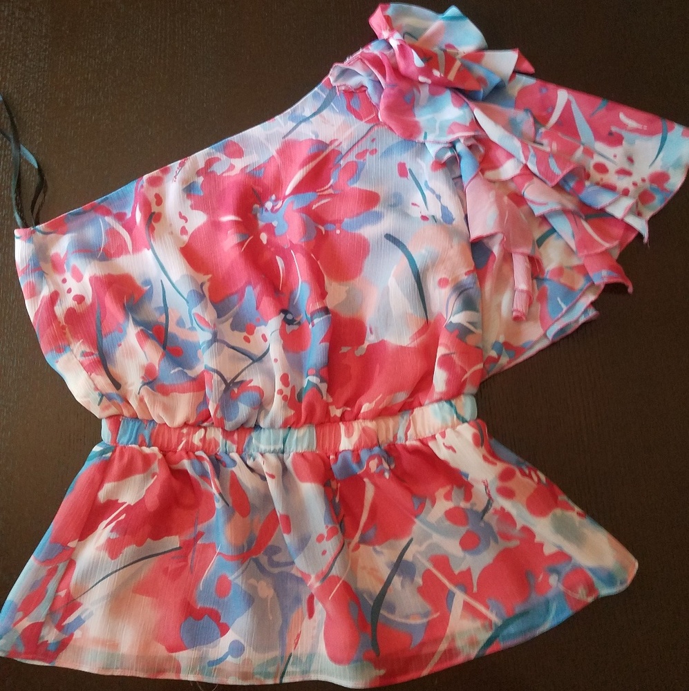 BEBE - One Shoulder Top